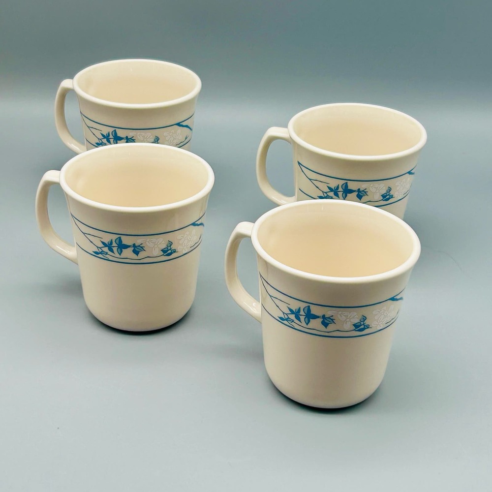 Corning “First Of Spring” D Handle Mugs 4 Piece
